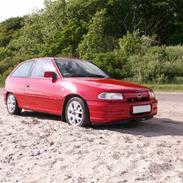 Opel Astra 1,6 Sport