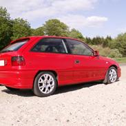 Opel Astra 1,6 Sport