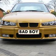 BMW 323I COUPE (SOLGT)