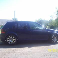 VW Golf 4
