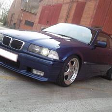 BMW 328i Coupe (solgt)