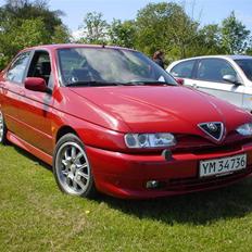 Alfa Romeo 146 2.0 ti