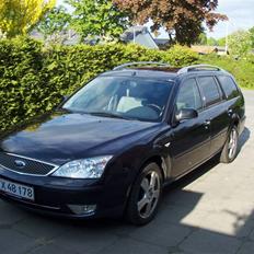 Ford mondeo Ghia