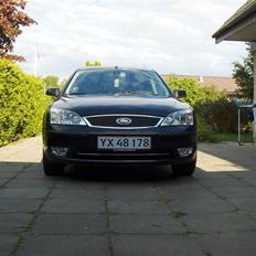 Ford mondeo Ghia