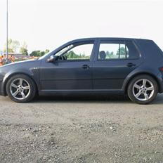 VW Golf 4