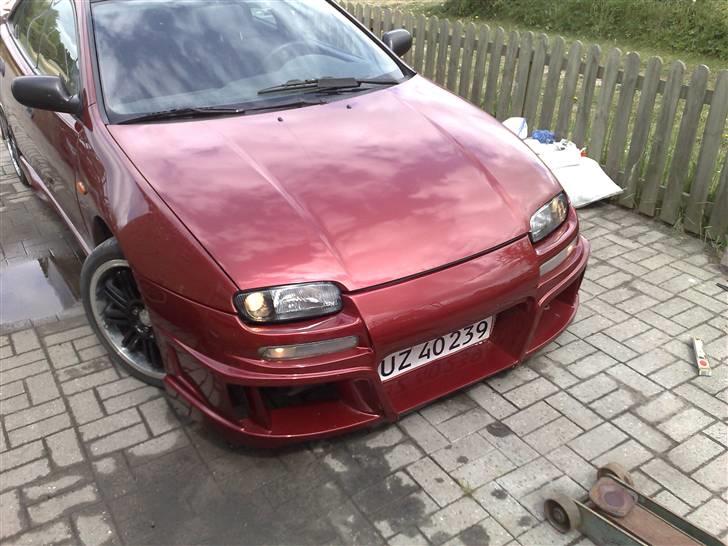 Mazda 323F Solgt billede 14