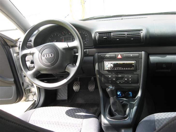 Audi A4 1,6 Avant billede 8