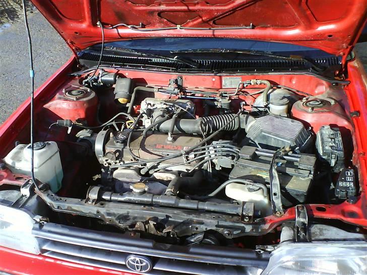 Toyota Corolla XLi H/B Sports billede 6