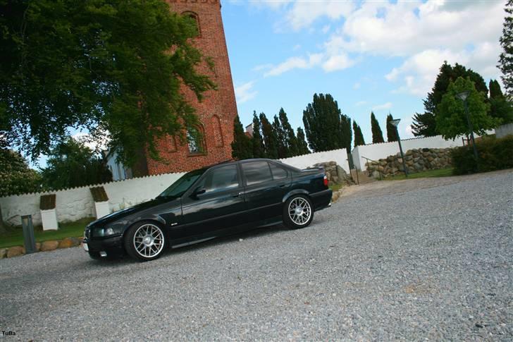 BMW E36 328i Sedan Solgt billede 7