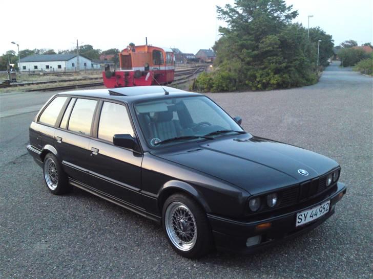 BMW 325i touring  billede 1