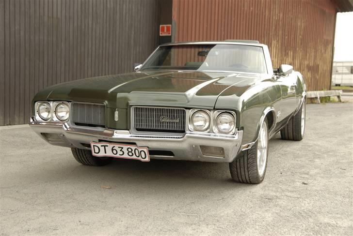 Oldsmobile Cutlass  billede 12