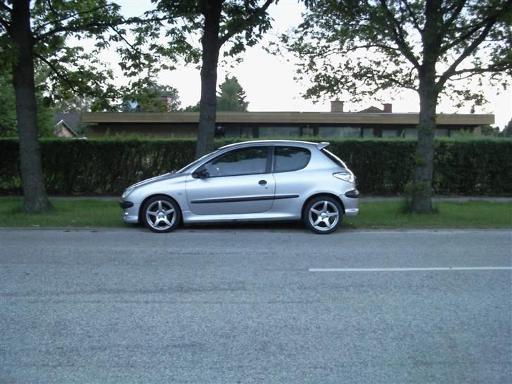 Peugeot 206 XS 1.6 (solgt) - Dagen før hun blev solgt billede 14