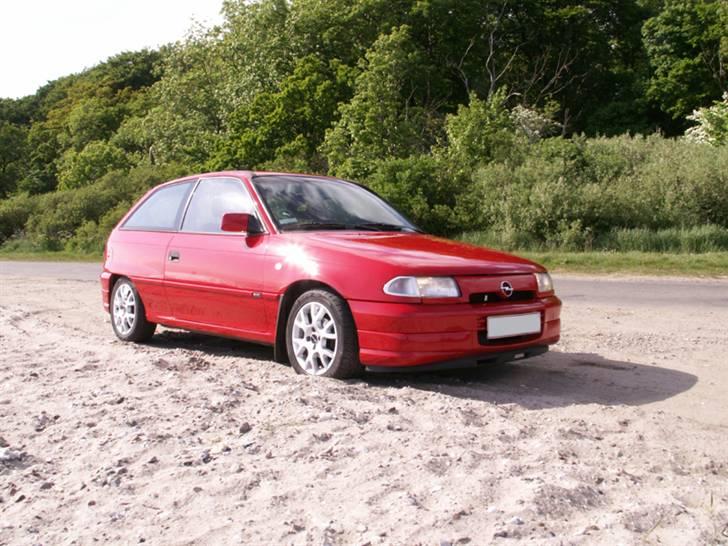 Opel Astra 1,6 Sport billede 1