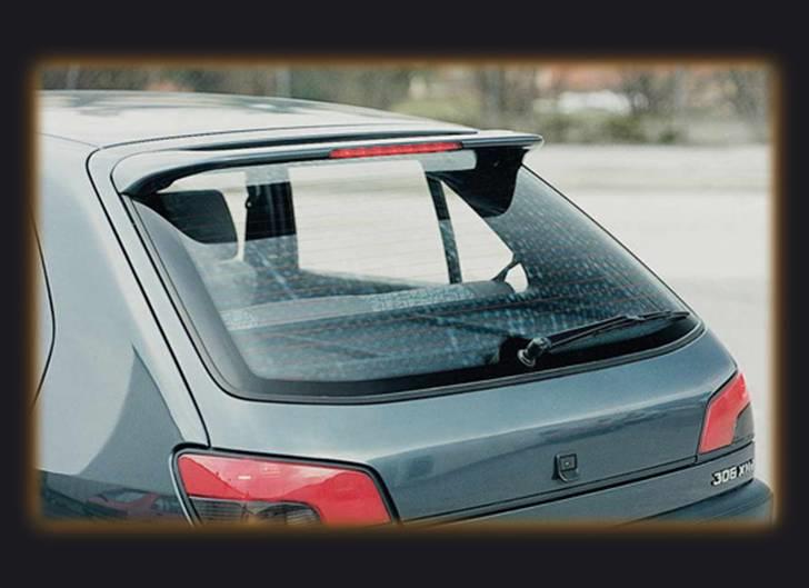 Peugeot 306 XS SOLGT - Har denne spoiler som er helt ny, aldrig brugt. den kan følge med bilen når den bliver solgt for merpris billede 19