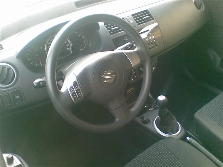 Suzuki swift  solgt billede 13