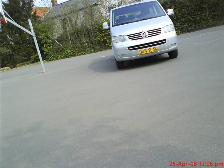 VW Caravelle 2.5 TDI OV billede 1