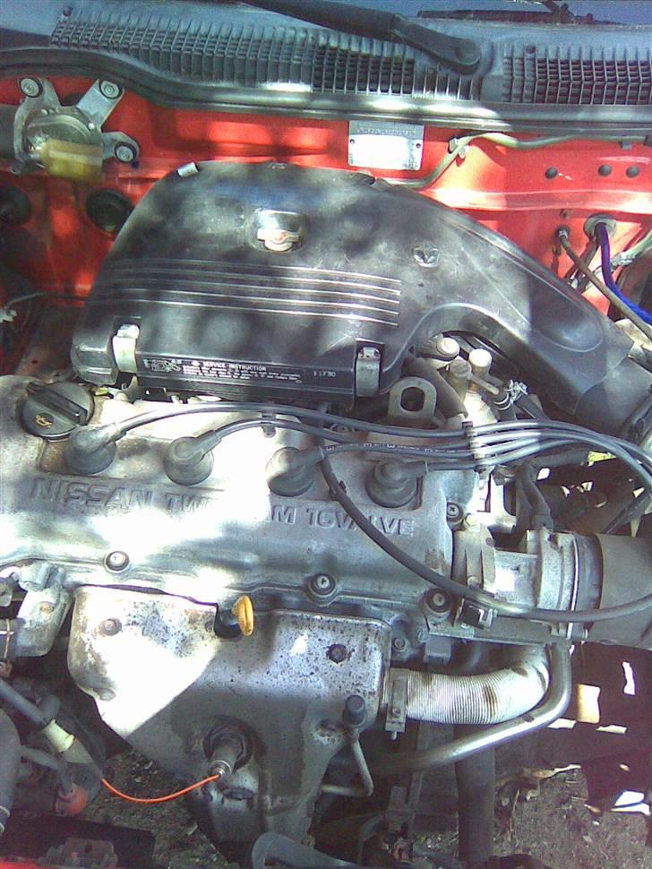 Nissan sunny skrottet ! billede 5