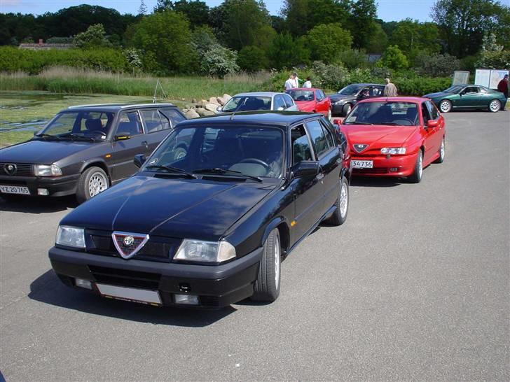 Alfa Romeo 146 2.0 ti - Alfa træf. Min brors 33´er og min bagved. billede 12