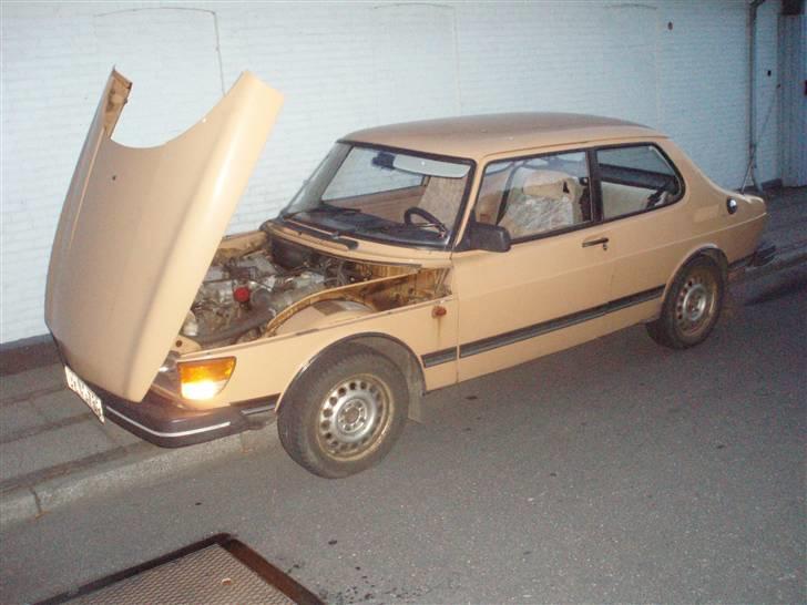 Saab 99 - SOLGT! - Det er bare fedt med motorhjelmen åbner på den måde :D billede 6