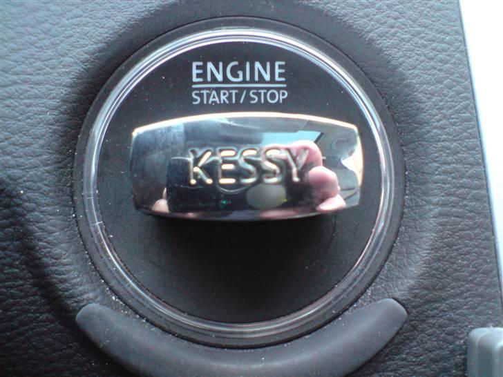 VW Passat Variant Highline   - Nøgleløs adgang og start hedder "KESSY" på VWsk billede 13