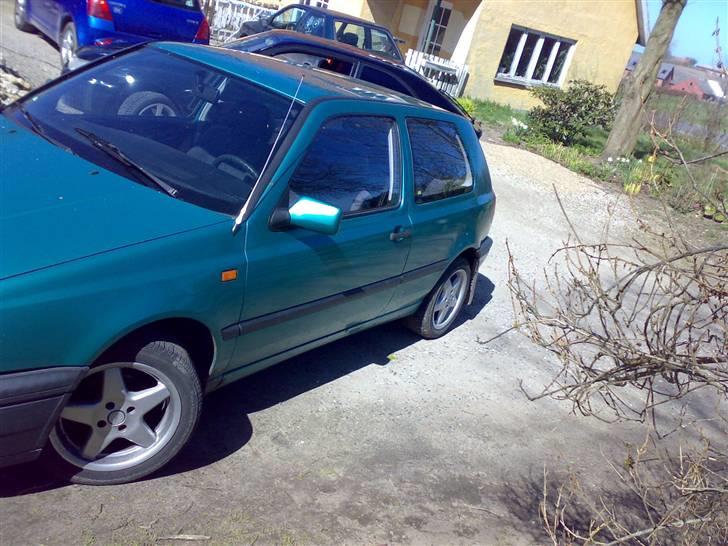VW Golf 3 *Solgt* - Billede af den da jeg fik den. billede 3
