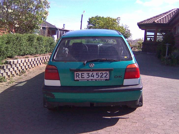 VW Golf 3 *Solgt* - Bagfra efter rust arbejde. Ikke helt samlet færdig endnu. billede 9