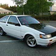 Toyota corolla ae86 coupe gt