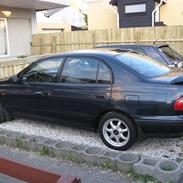 Toyota carina e