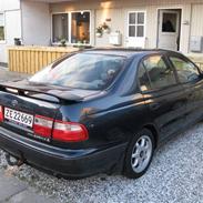 Toyota carina e