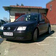 VW VW Bora 2,3 V5