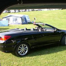 Opel Astra twin top solgt