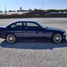 BMW E36 328i coupe  (SOLGT)