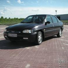 Ford Escort 1.8Sport "solgt"