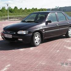Ford Escort 1.8Sport "solgt"