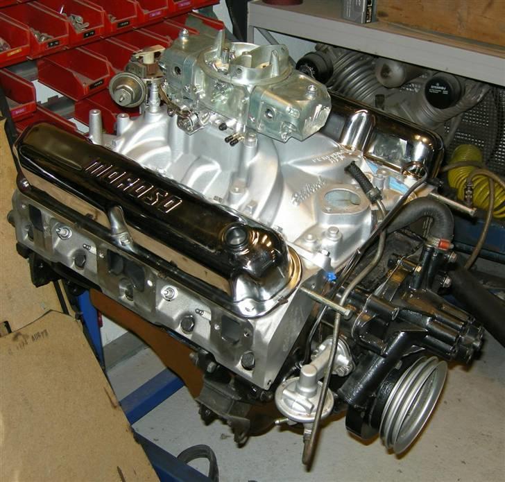 Dodge Coronet 500 - 360 Cui klar til at blive puttet i hullet. billede 15