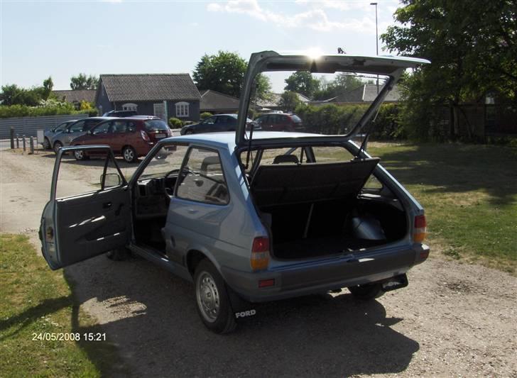 Ford Fiesta Mk2 1,1 (Solgt) billede 4