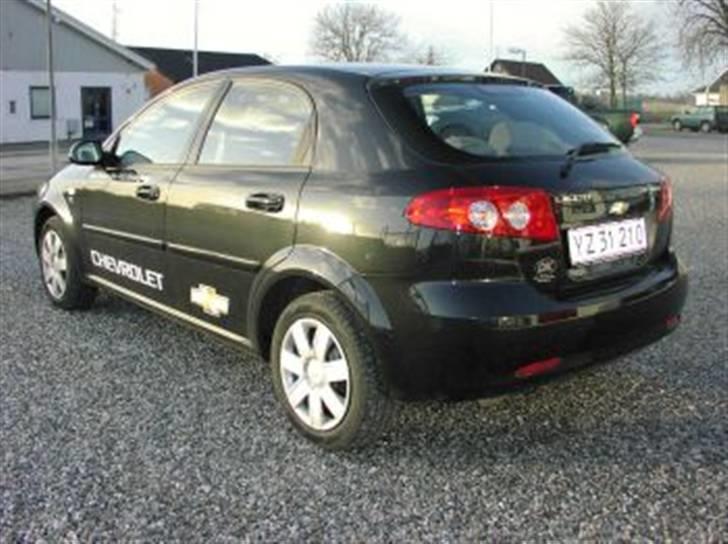 Chevrolet lacetti 1,6 SOLGT billede 2