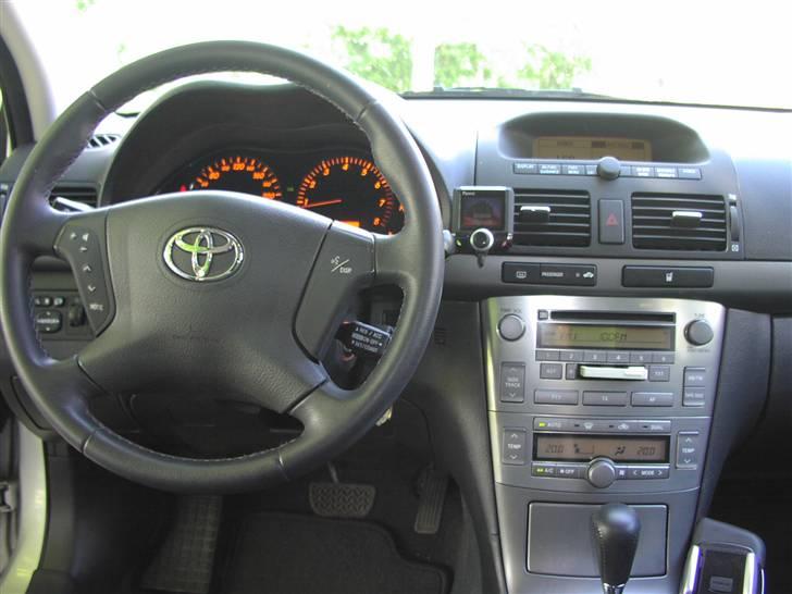 Toyota Avensis 2,0 Aut !SOLGT! billede 8