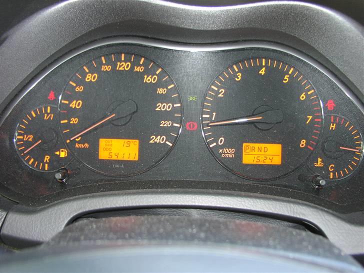 Toyota Avensis 2,0 Aut !SOLGT! billede 9