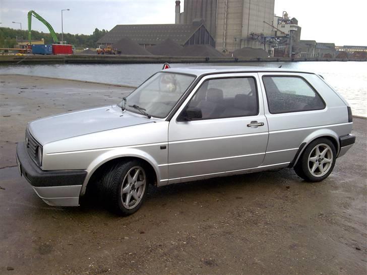 VW Golf 2 gti 8v !!!SOLGT!!! billede 2