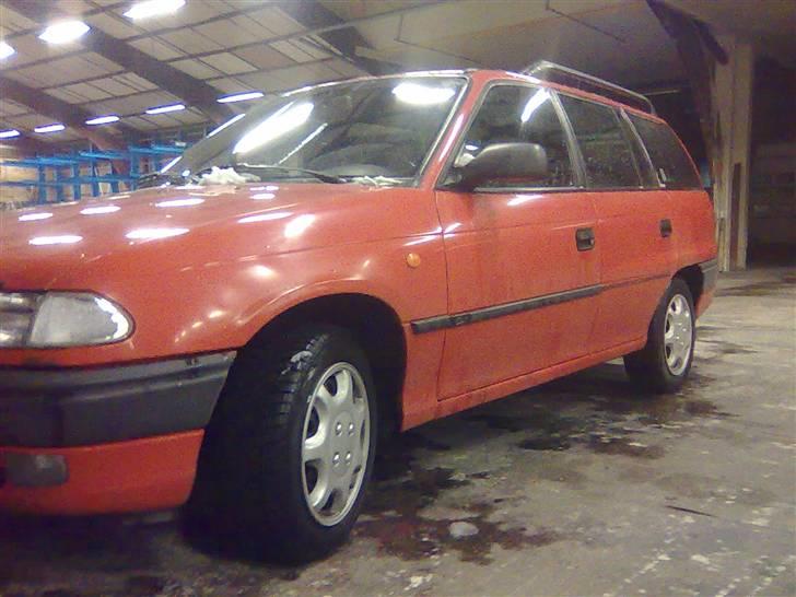 Opel Astra 1,6 i St. SOLGT* billede 5