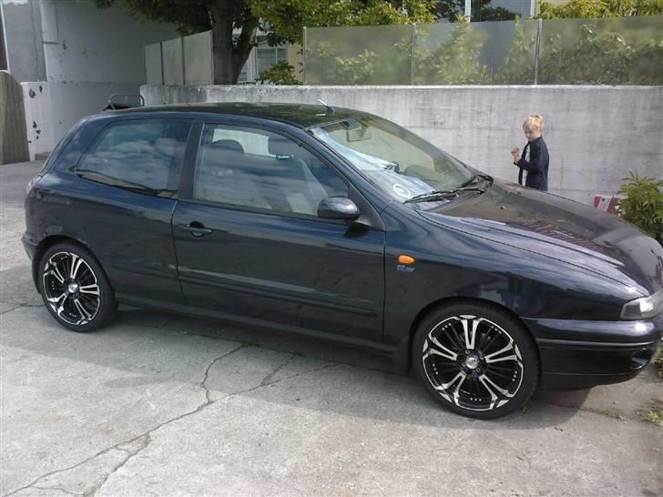 Fiat Bravo - Min Fiat bravo from højre side taget d. 24maj 2008 billede 2