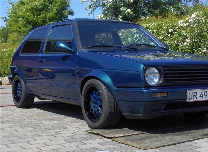 VW Golf Gtd solgt - Efter lidt facelift vinteren over:D Pladerne under motoren er efter skift af bundkars pakning (Mangler lige motorvask) billede 10