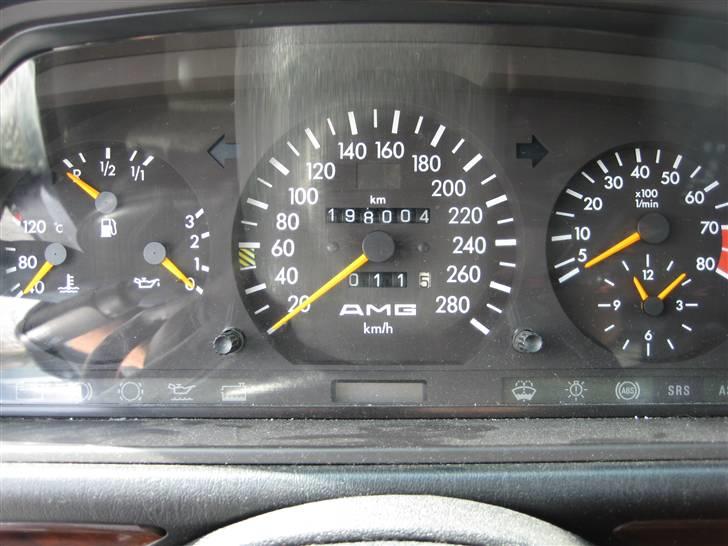 Mercedes Benz 300E AMG ***SOLGT*** - AMG speedometer der måler til 280 KM/T billede 7