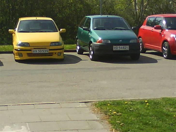 Fiat punto sporting byttet - min og en kammerats forfra kan man se forskel billede 18