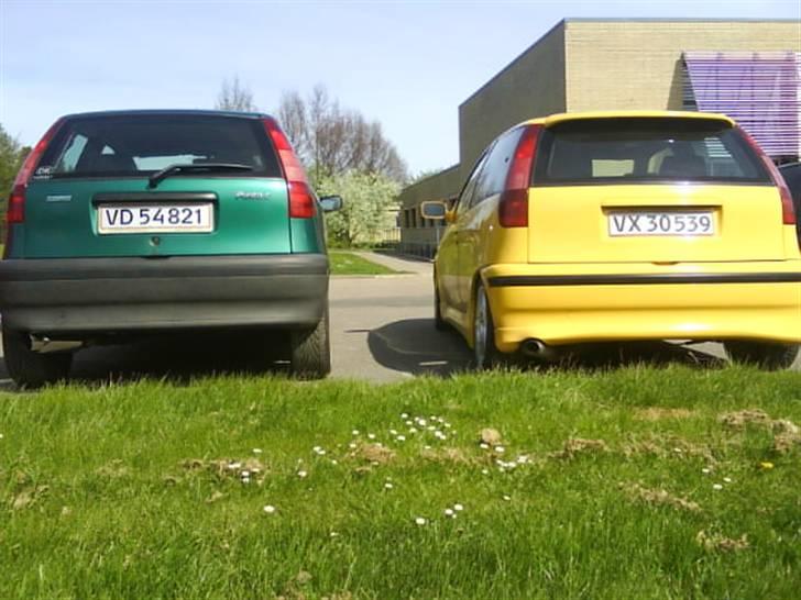 Fiat punto sporting byttet - min og en kammerats bagfra kan man se forskel billede 19