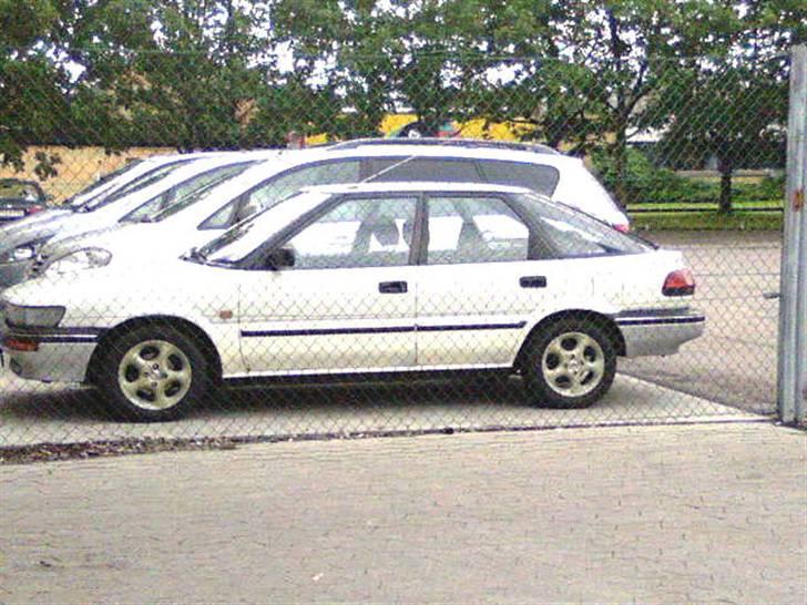 Mitsubishi Galant 2,0 GLSI SOLGT - En Corolla, jeg havde før Mitsu`en... billede 17