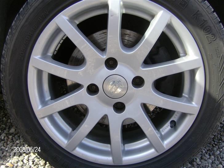 Nissan Almera billede 2