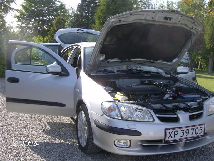 Nissan Almera billede 3