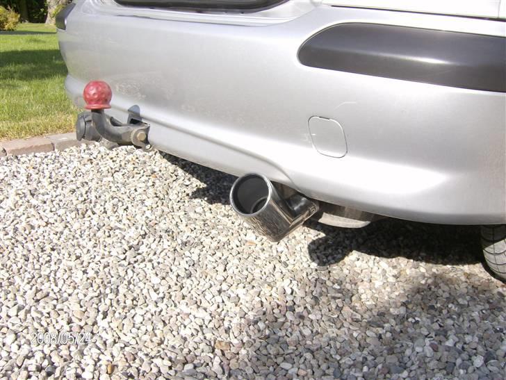 Nissan Almera billede 6